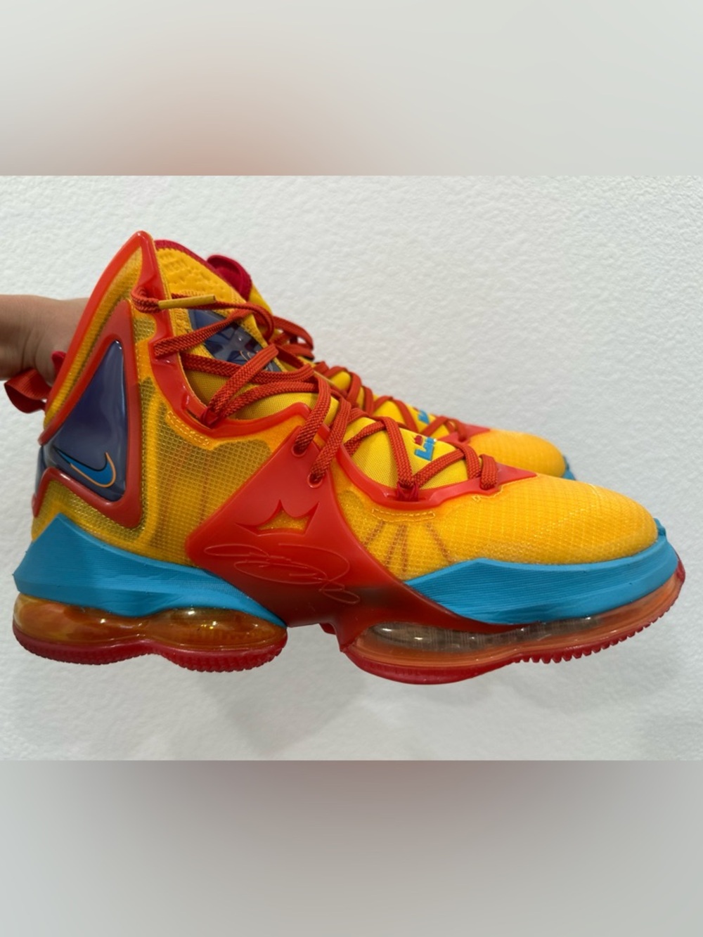 Nike LeBron XIX 19 “Mantra Orange Blue Fury” Basketball Shoes Men’s 11.5